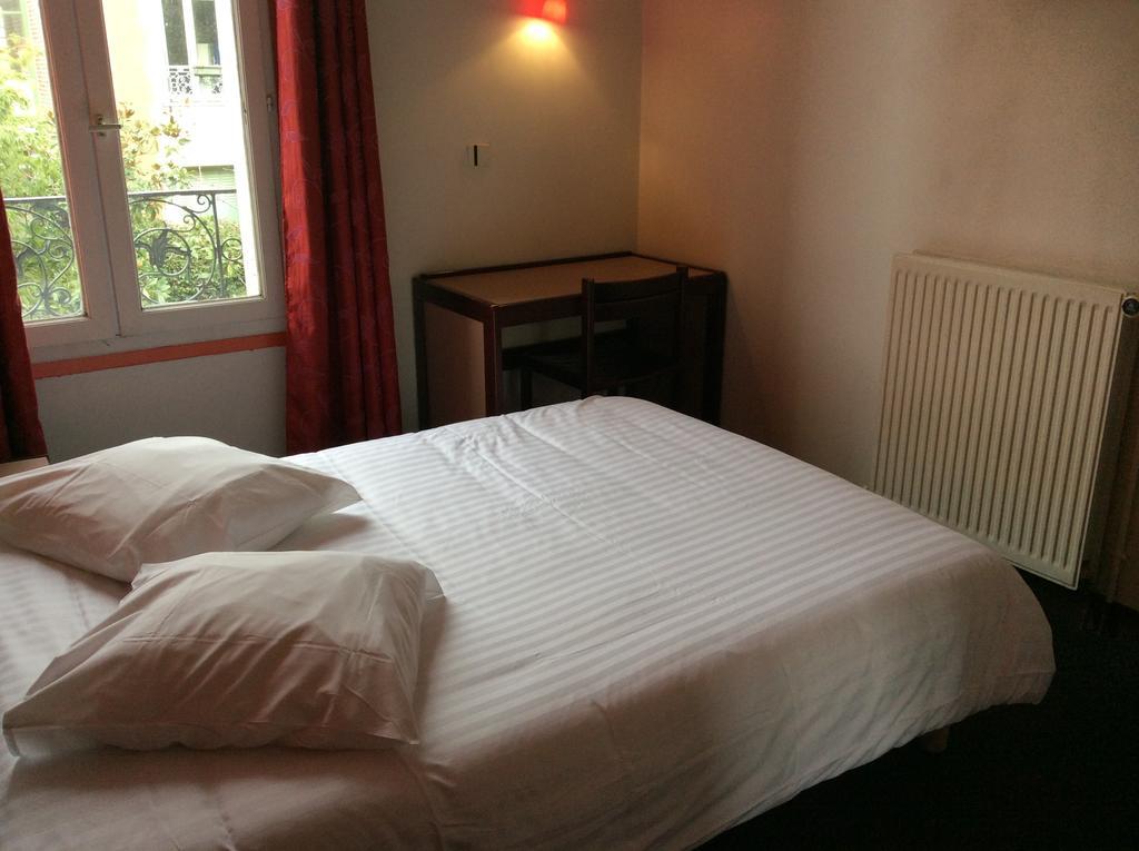 Hotel De La Place Malakoff Room photo
